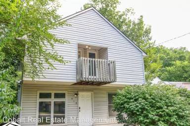 Main picture of 1122 N 8th St