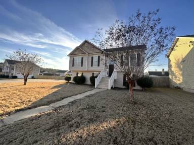 Main picture of 2901 Nancy Dr