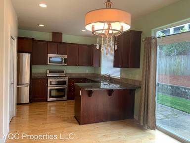 Main picture of 2056 SE Centurion Way