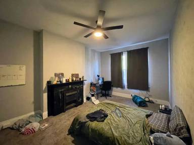 Main picture of South Oakland Rowhome