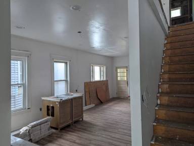 Main picture of 121 Wyoming St
