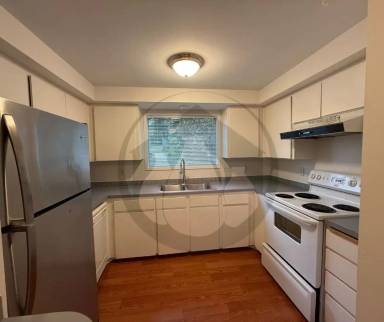 Main picture of 1560 Fircrest Ct SE