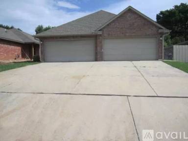 Main picture of 3603 NW 51st St