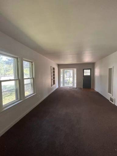 Main picture of 3716 Warsaw St