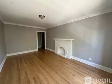 Main picture of 2339 W Rosemont Ave