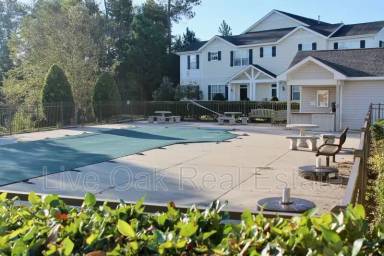 Main picture of 1431 Titchfield Dr