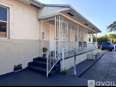 Main picture of 2410 NW 34th St