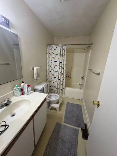 Main picture of 405 Laurence Ln
