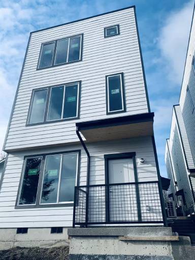 Main picture of 1618-20 S G St