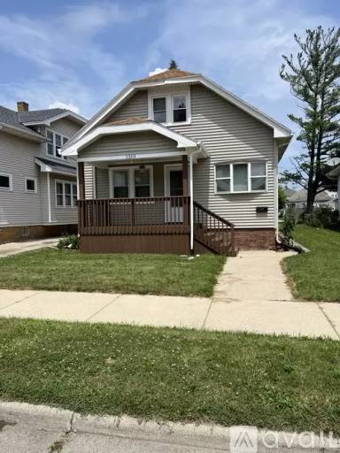 Main picture of 1310 Jones Ave