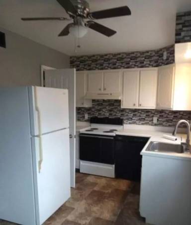 Main picture of 174 9th St