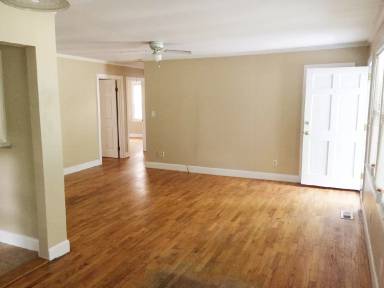 Main picture of 5595 Wrightsville Ave