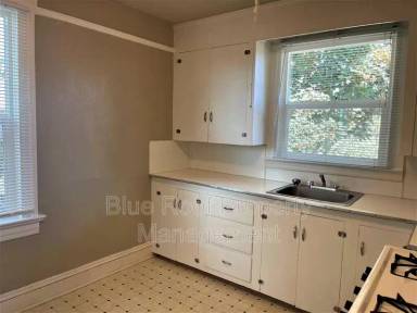 Main picture of 2007 SE Salmon St