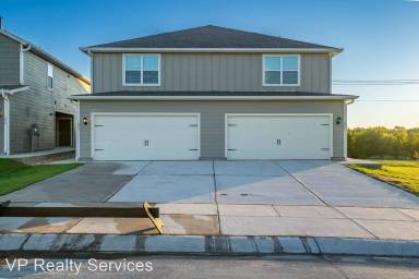 Main picture of 231 Stone Ct