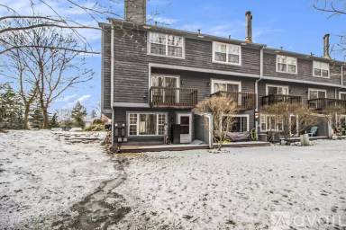 Main picture of 230 Lyn Anne Ct