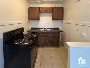 Main picture of 3737 Scovel Pl
