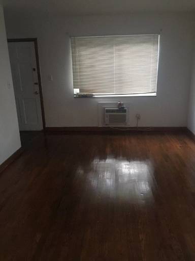 Main picture of 713 Orchard St