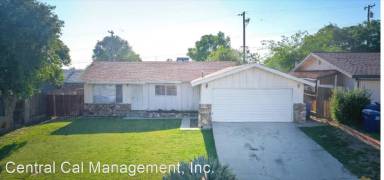 Main picture of 2216 Latham St