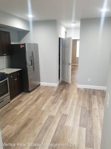 Main picture of 5407 Westminster Ave