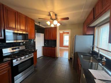 Main picture of 102 Bevier St