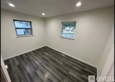 Main picture of 3004 Carol Ln