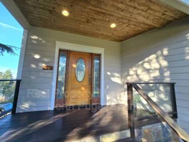 Main picture of 11017 18th St NE