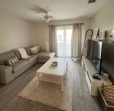 Main picture of Courtney Landing Condominium