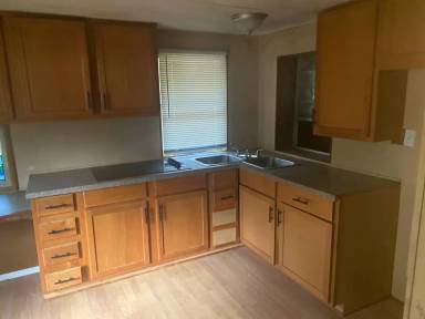 Main picture of 2312 Sledge St