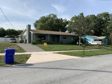 Main picture of 1210 Monterey Way