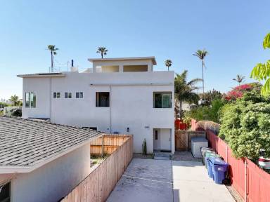 Main picture of 810 California St