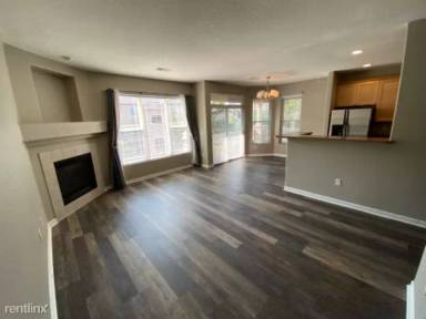 Main picture of 8497 S Hoyt Way