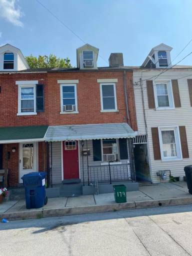 Main picture of 177 S 5th St