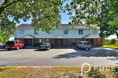 Main picture of 3800 Plowden Rd