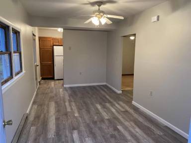 Main picture of 15 9th St