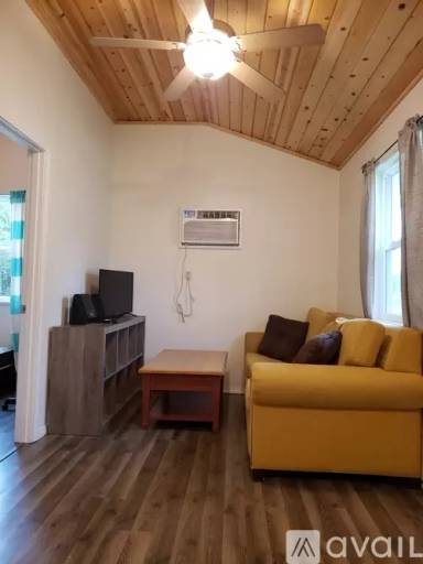 Main picture of 208 Ember Dr