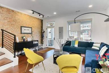Main picture of 1267 Oates St NE