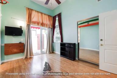 Main picture of 614 13th St