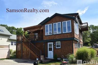 Main picture of 49 Spring St