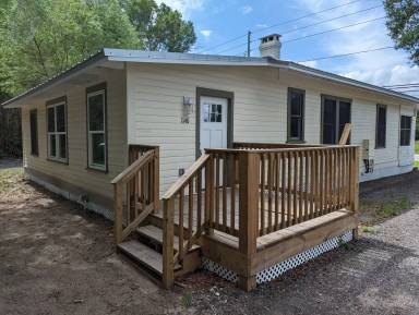 Main picture of 1148 E New York Ave