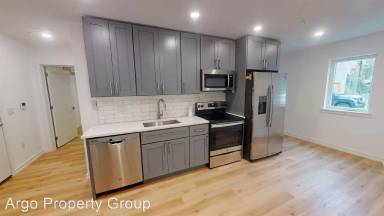 Main picture of 1344 N Marston St