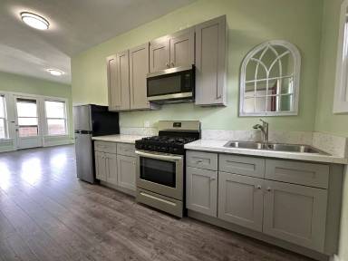 Main picture of 528 W Pedregosa St