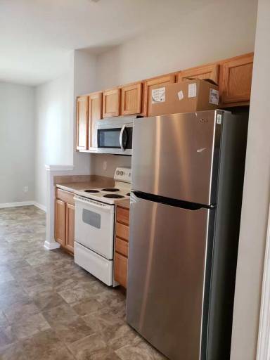 Main picture of 7970 Mariners Pointe Cir