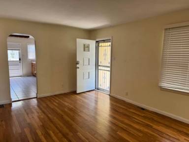 Main picture of 2824 7th Ave