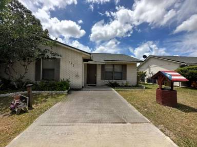 Main picture of 781 Lucaya Dr