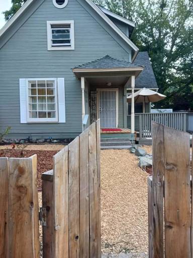 Main picture of 508 NW C St