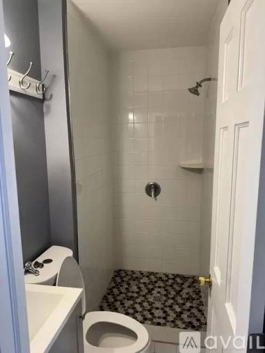 Main picture of 5403 James Pl NE