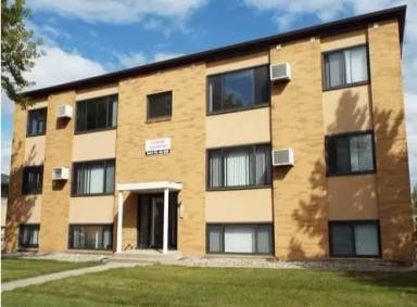 Main picture of 920 18th St S