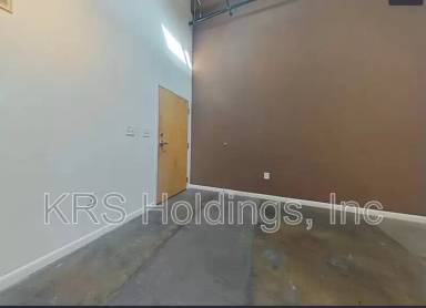 Main picture of T & E Apartments