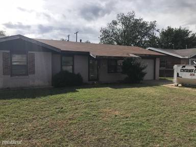 Main picture of 2908 E Colgate St