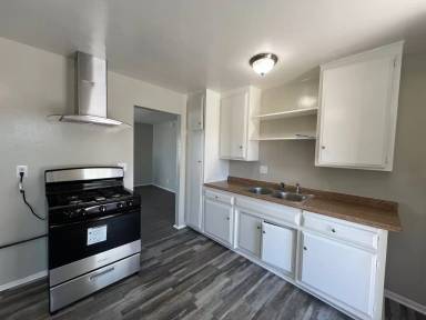 Main picture of 14916 Badillo St